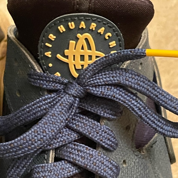 Men’s Nike Huarache size 11.5 - Picture 4 of 12